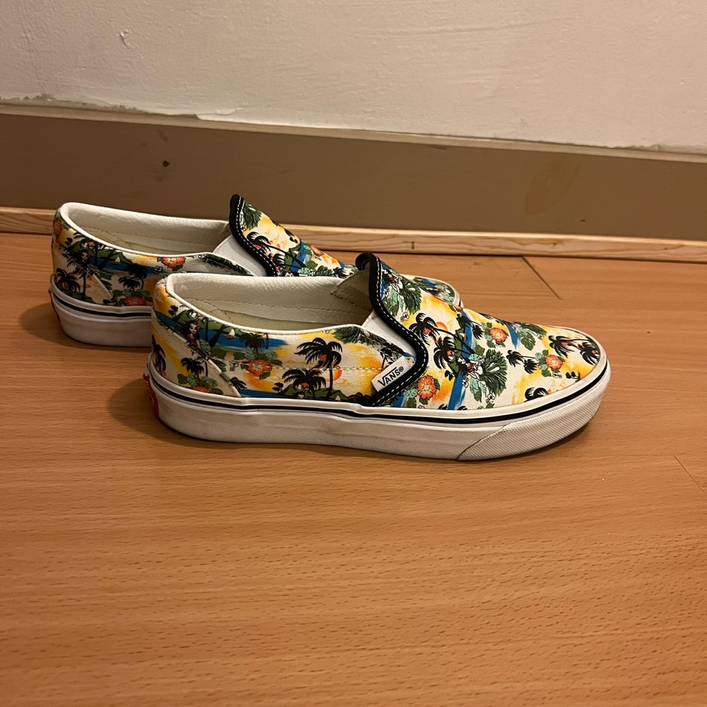 Vans Aloha Slip Ons Women’s size 7.5 - Picture 3 of 7